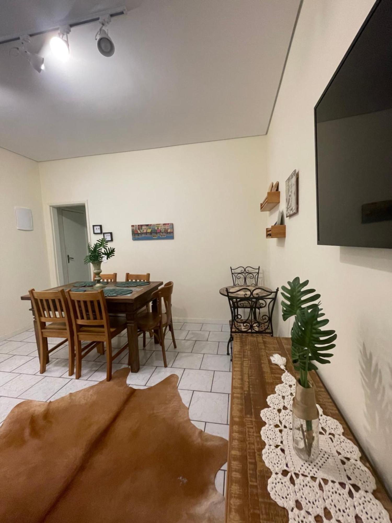 Charmoso Apto De 2 Quartos A 100M Do Mar, Super Central Apartment Balneario Camboriu Exterior photo